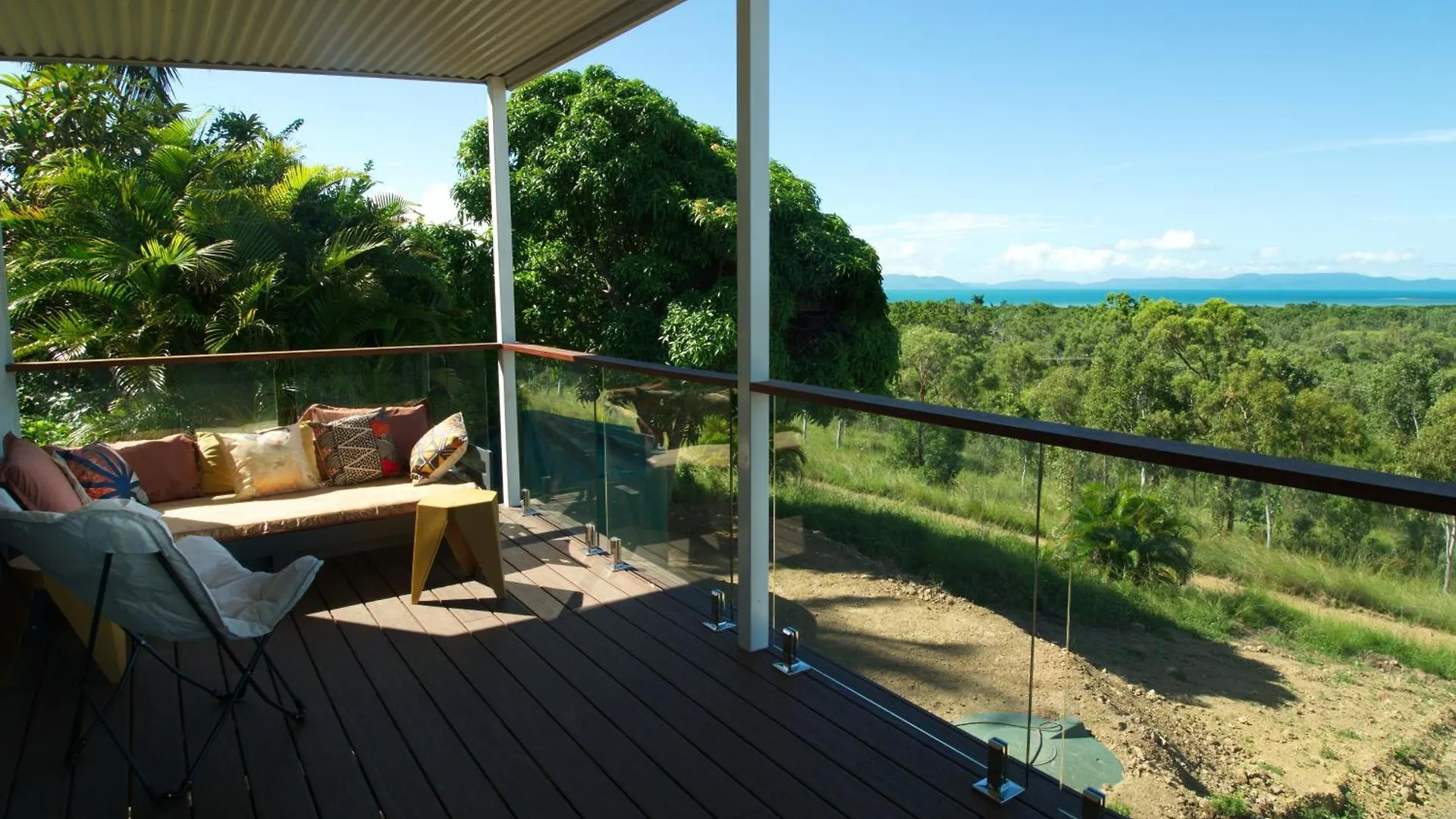 Duende Sirene Mermaid Hotel Midgeton Australia